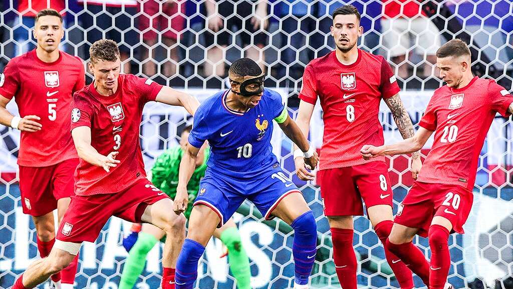 Francia empata ante Polonia.