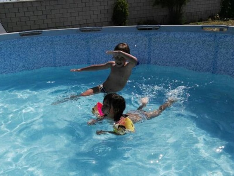 ¡Prohibido llenar piscinas! Conoce la medida que anunció la municipalidad de Sacatepéquez