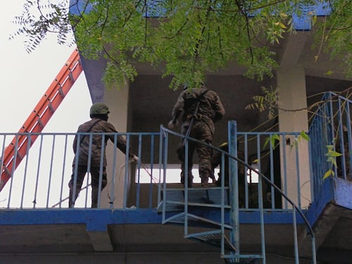 Operativo en cárcel “Los Jocotes”: decomisan equipos de internet a reos en Zacapa