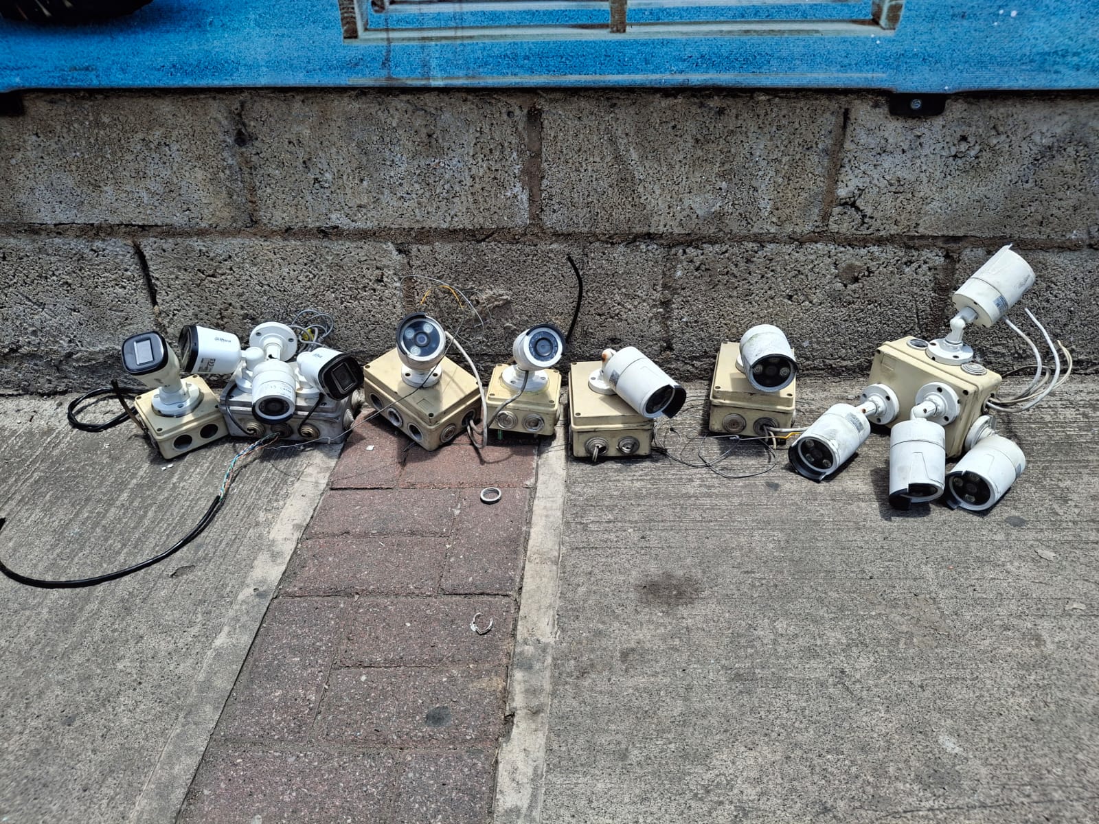 Golpe a las pandillas: desinstalan 26 cámaras clandestinas en Villa Nueva