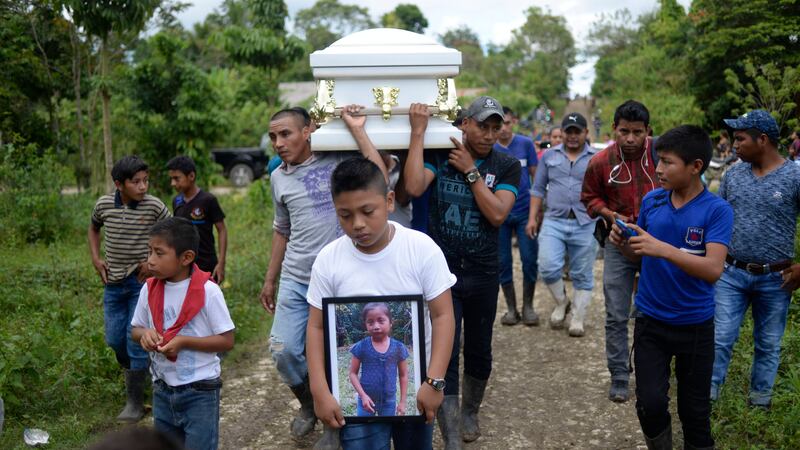 Critican investigación sobre la muerte de niños guatemaltecos en custodia