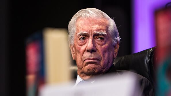 Fallece Mario Vargas Llosa