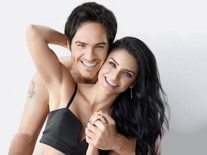Aislinn Derbez confiesa por qué no quería divorciarse de Mauricio Ochmann