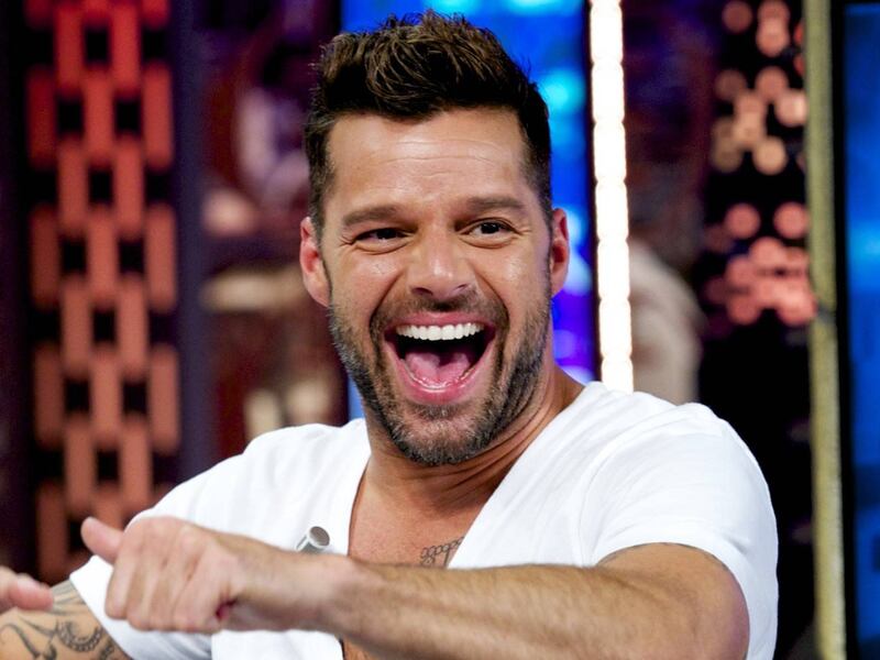 Con foto, revelan el primer amor a escondidas de Ricky Martin