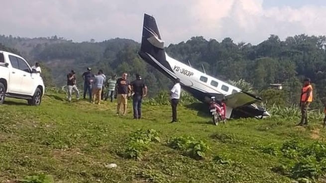 Aeronave se sale de pista Aeródromo Cobán.