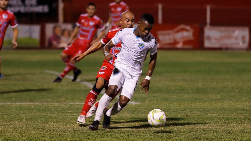 Comunicaciones pierde su invicto en su visita a Sacachispas