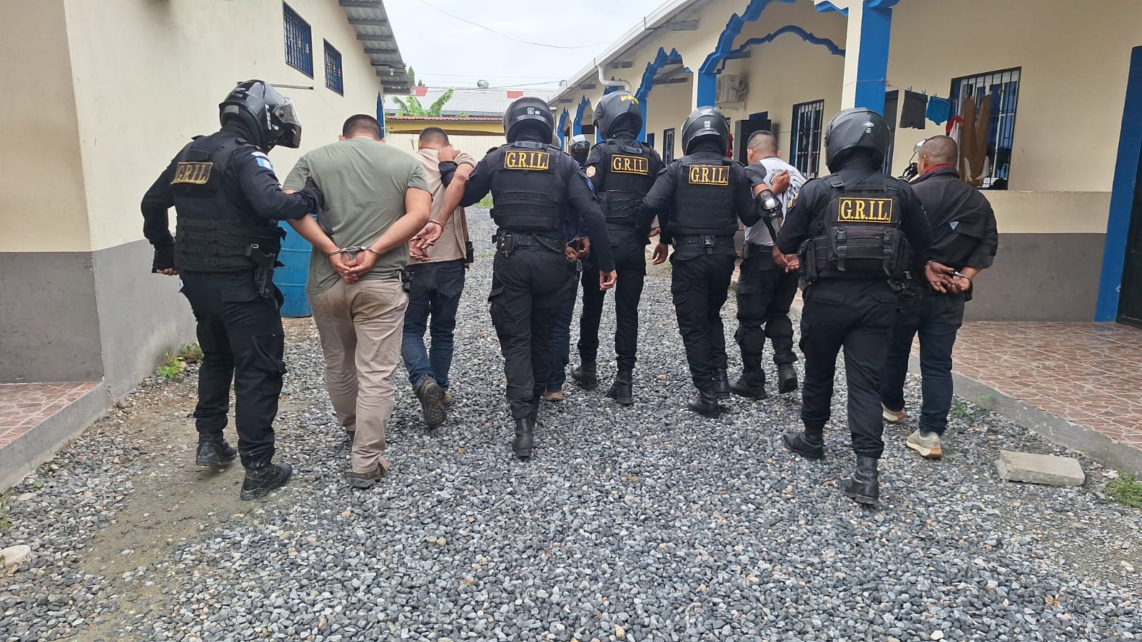 VIDEO: Así fue el ataque armado contra agentes de la PNC en Morales, Izabal