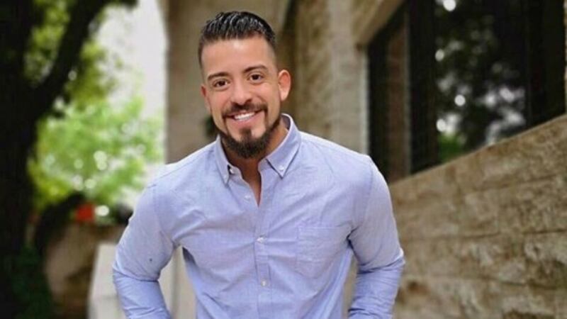 FOTO. El cantante guatemalteco Luli Amaya se desnudó en Instagram