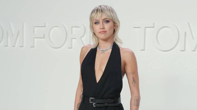 Foto de Miley Cyrus "drogada" está causando revuelo en las redes sociales