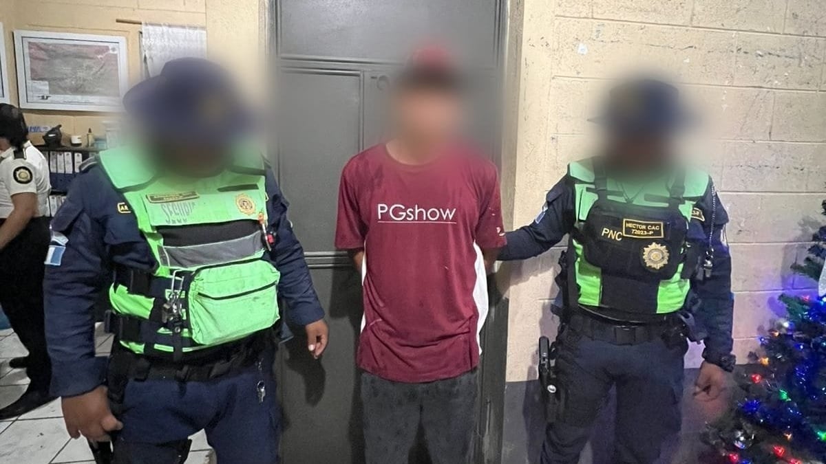 El conductor fue puesto a disposición de las autoridades. Foto: PNC