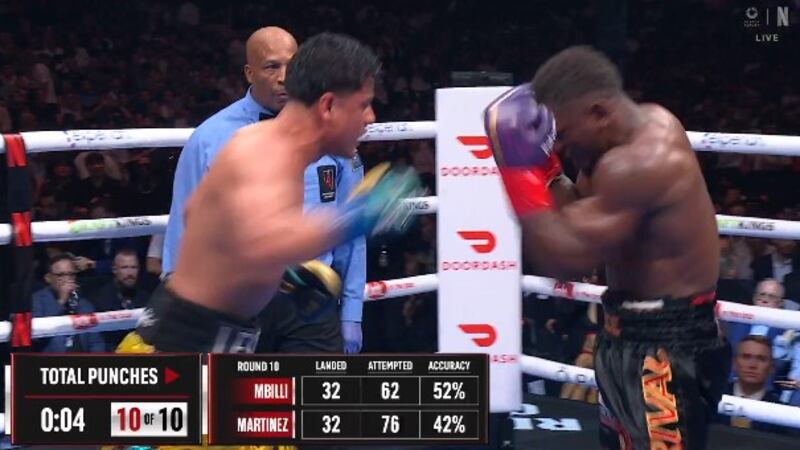 Así fueron los últimos 20 segundos del combate de Martínez y Mbilli