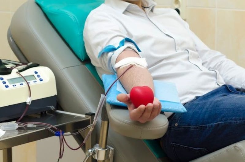 Salva tres vidas en menos de una hora.
Donar sangre es seguro, rápido y más importante de lo que imaginas.