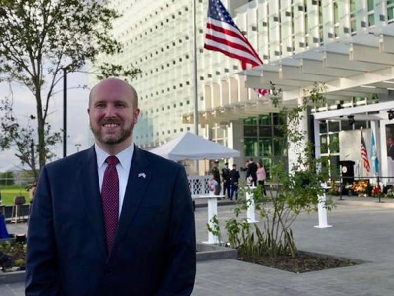 William Popp concluye gestión como embajador de Estados Unidos en Guatemala