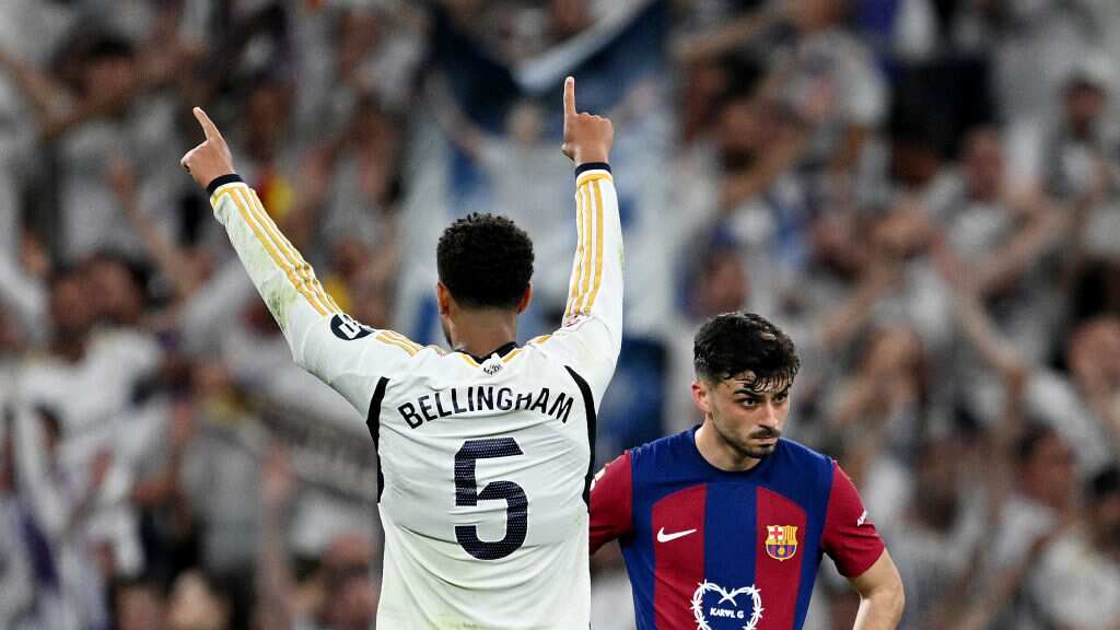 Real Madrid v Barcelona