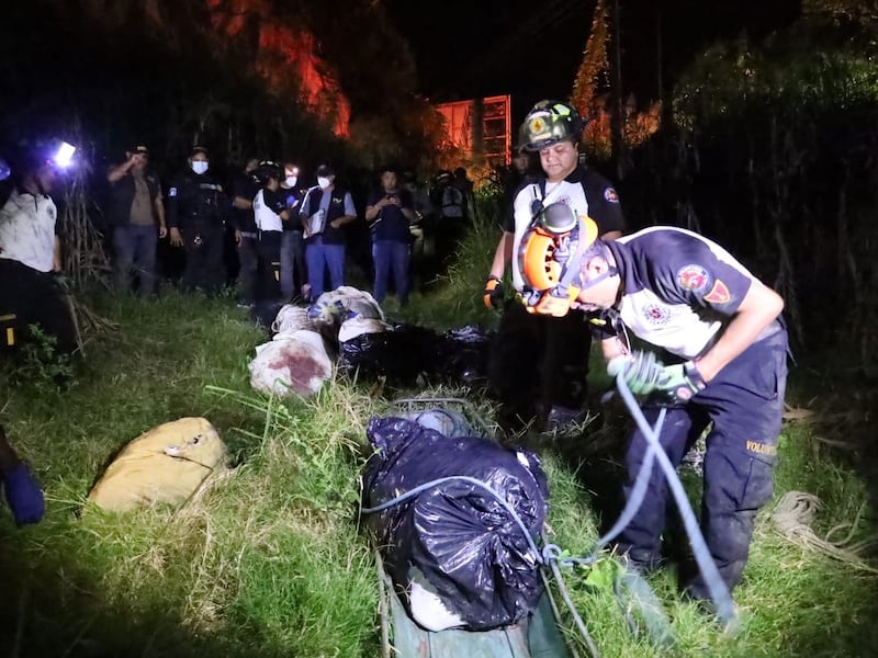 Puente del terror ruta al Atlántico: los 8 cuerpos en estado de descomposición y sin identificar