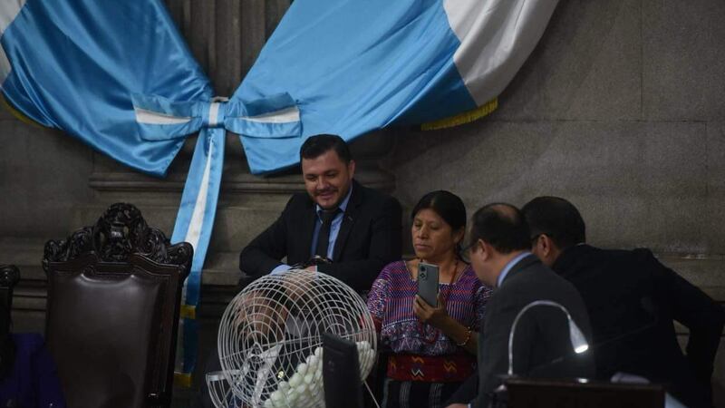 A “toda máquina”, diputados eligen CSJ e integran pesquisidora por antejuicios contra magistrados del TSE