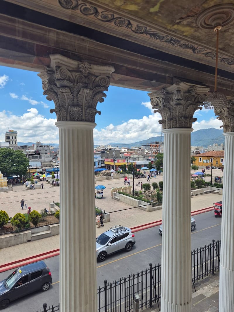 Vista desde el balcón del Teatro Municipal de Totonicapán. Foto: Roxana Tocay