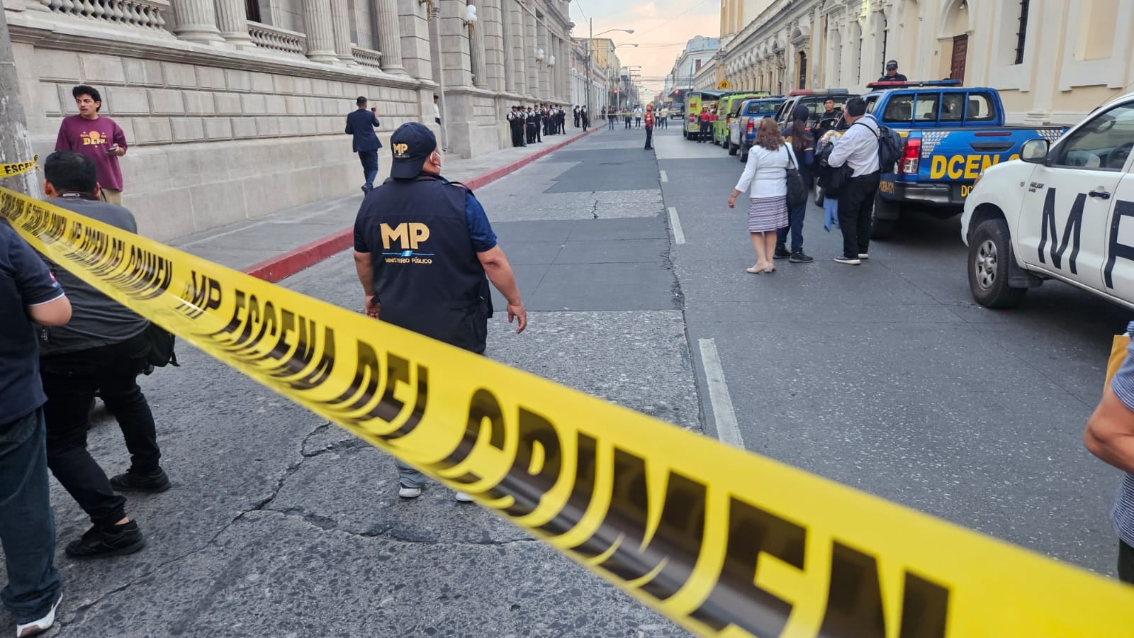 La sesión plenaria aún se lleva a cabo. Foto: Cortesía