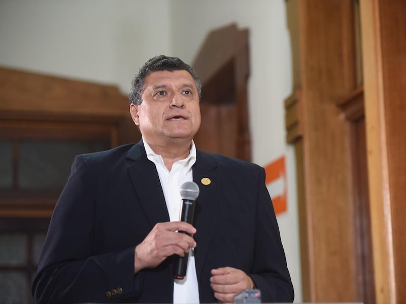Vicepresidente Guillermo Castillo no se presenta a audiencia con Comisión Pesquisidora