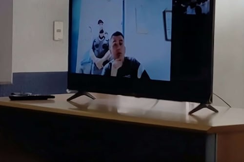 VIDEO: Por qué el pandillero alias “Dark” amenazó y gritó a la jueza durante audiencia