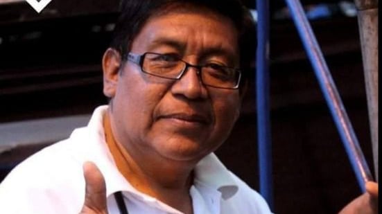 ....................