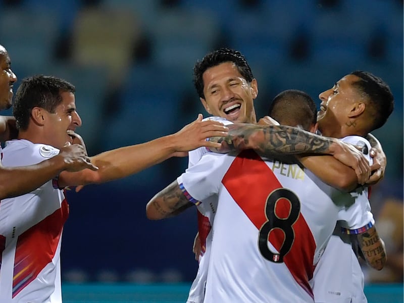 VIDEO. Colombia cae ante Perú con un gol en propia puerta