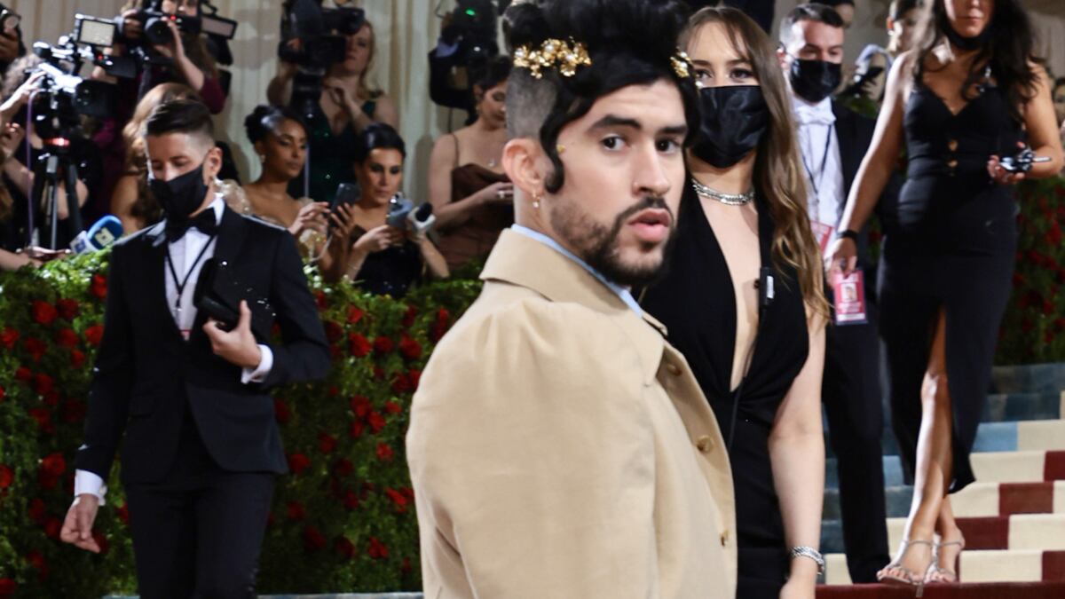 El particular detalle en el vestuario de Bad Bunny no pasó desapercibido por los fans.