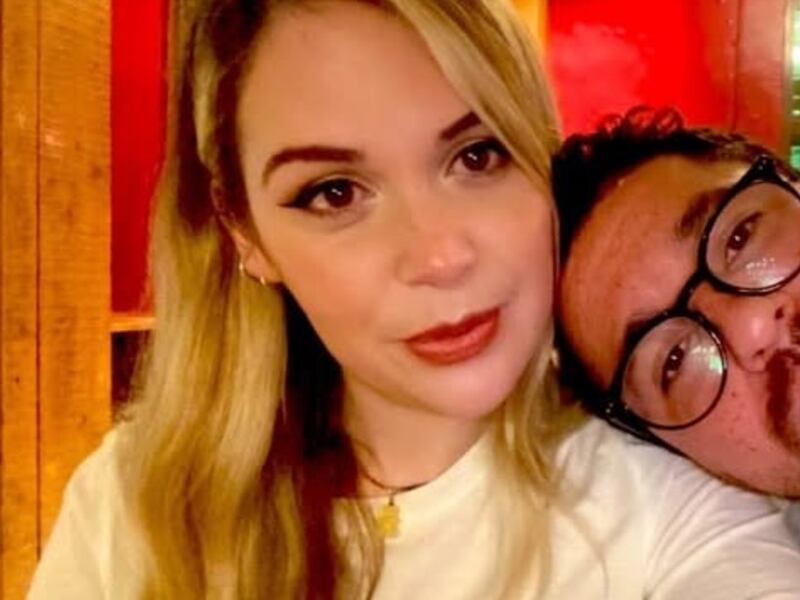 Pareja muere en Vietnam tras beber limoncello contaminado con metanol: familia exige justicia