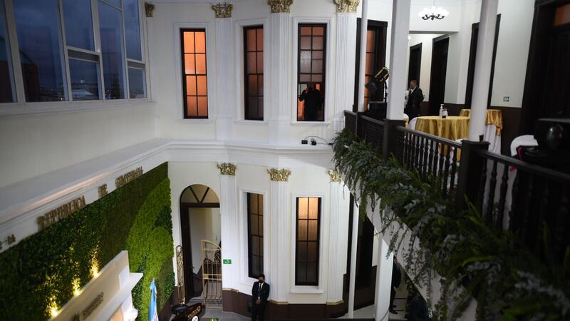 Casa Larrazábal sufre daños por las lluvias; junta directiva pide informe