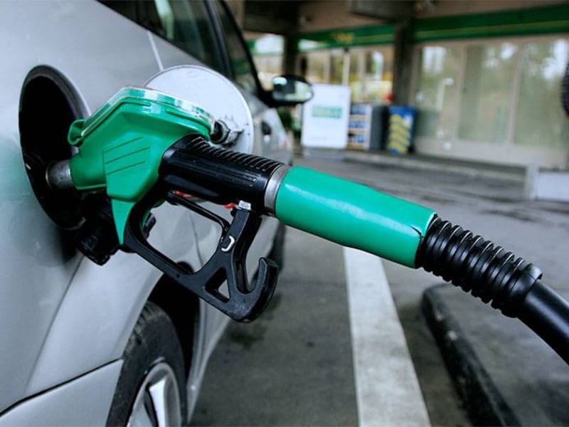 MEM aún no decide si sancionará a distribuidoras por acuerdo de precios en combustibles