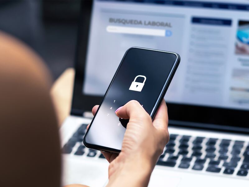 Alerta sobre estafas de plazas laborales en el MAGA