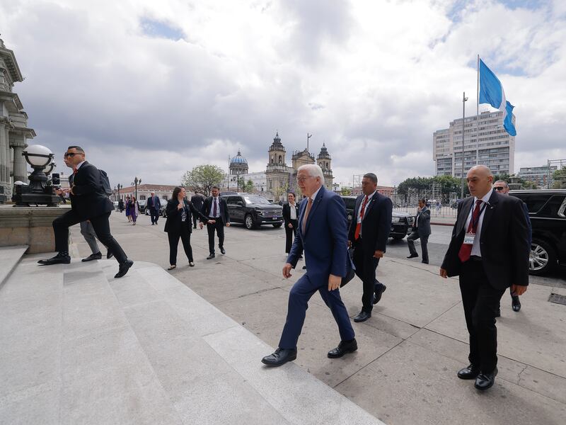 Presidente alemán visita Guatemala y abre la puerta a inversiones empresariales sin corrupción
