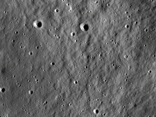 Una nueva cicatriz lunar revela el violento pasado de la Luna