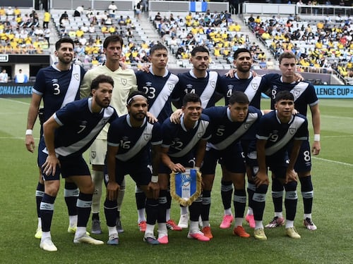 VIDEO. Pésimo despeje de Nicholas Hagen para la dura goleada a Guatemala de Ecuador