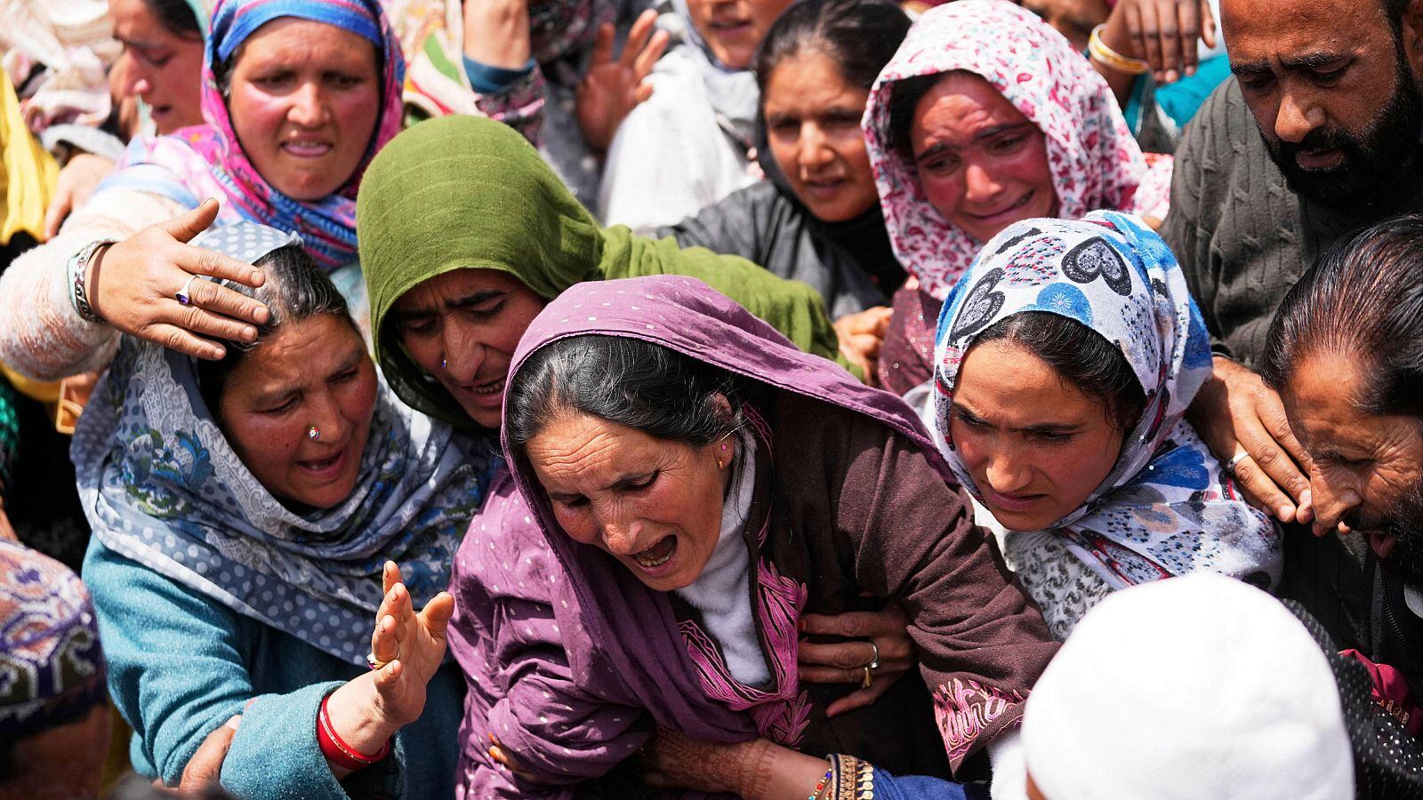 India y Pakistán en los peores términos tras ataque armada contra civiles