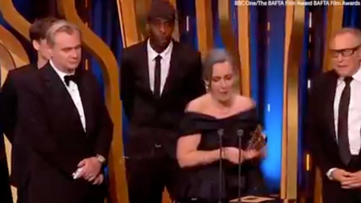 Lizwani dio de qué hablar en redes sociales.