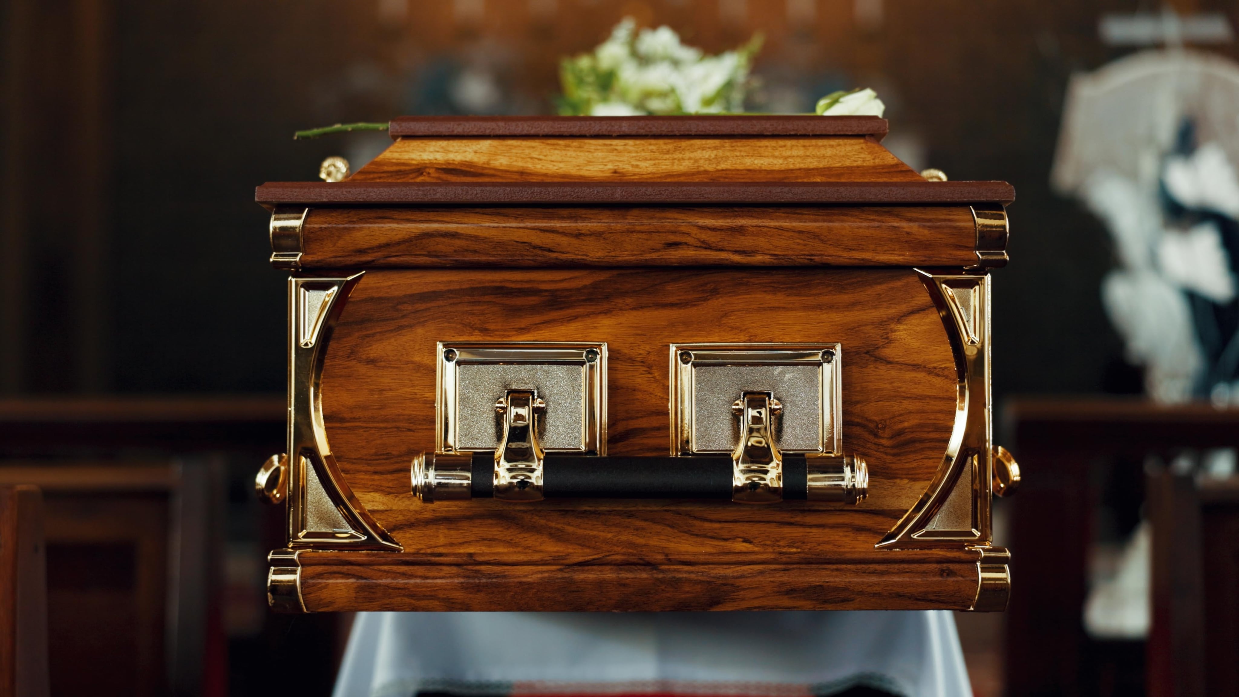 El ataúd fue abandonado en la sala de una vivienda en San Juan de Lurigancho.