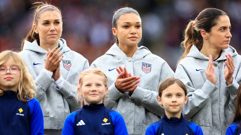 Estados Unidos golea a Vietnam en su debut en el Mundial Femenino