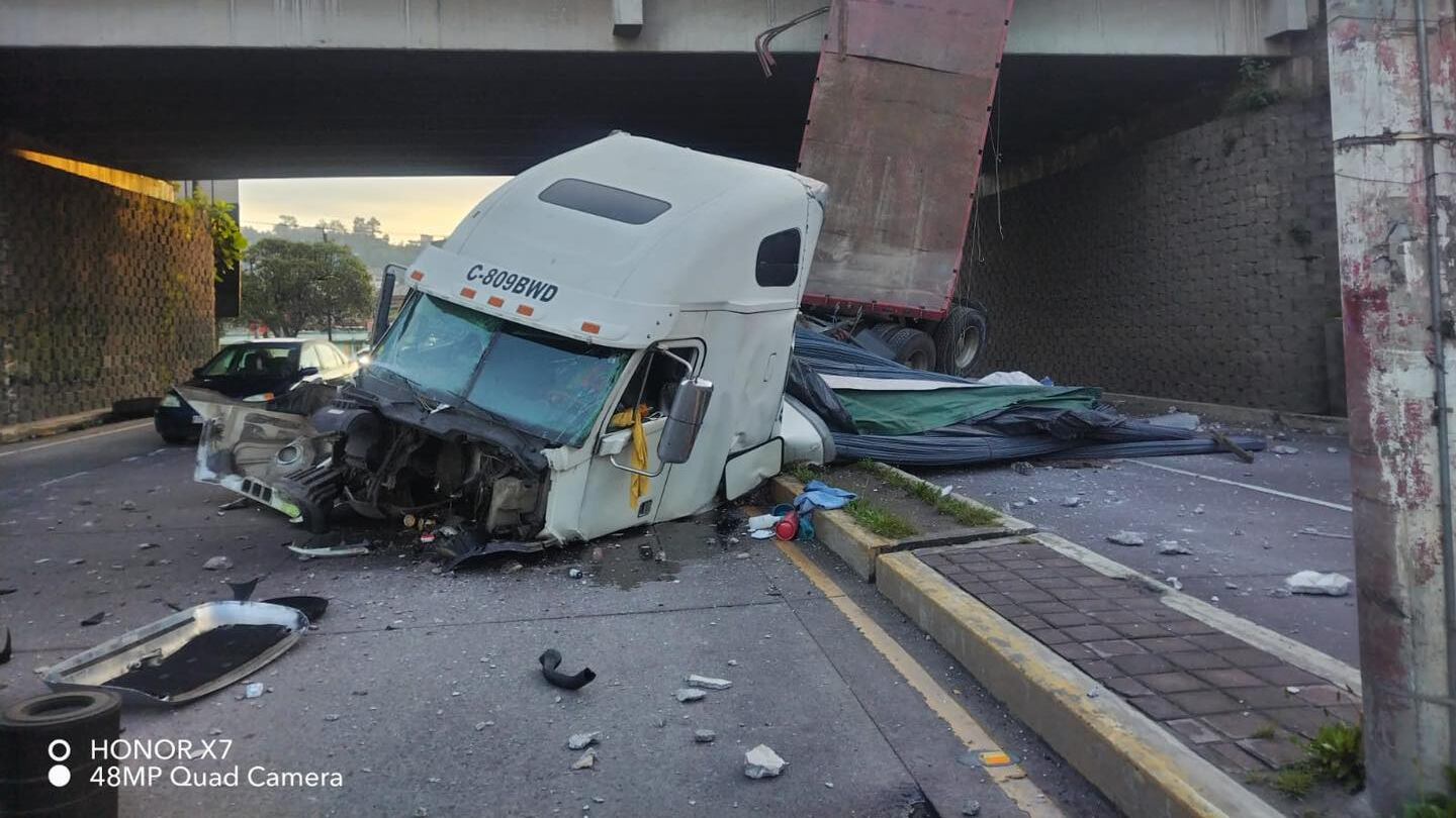 Accidente en zona 5 de Quetzaltenango.