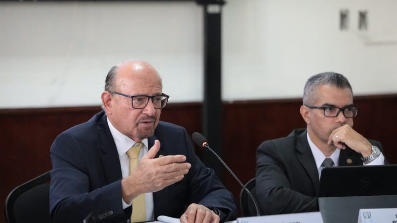 ¿SIB busca justificar la discusión de Ley de Bancos en el Congreso?