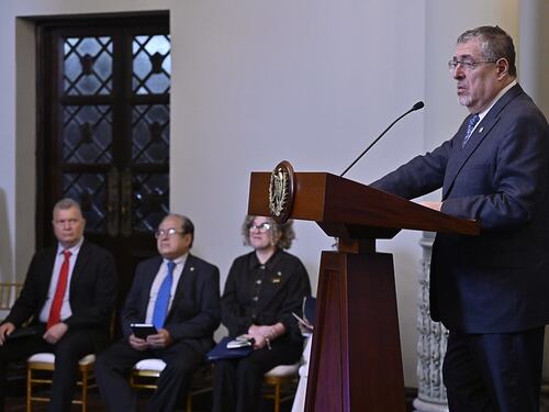 Arévalo defiende el uso del etanol: “No daña el medio ambiente”