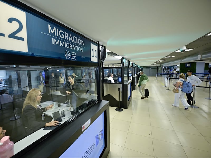 Video: Así luce el Aeropuerto La Aurora tras estrenar 13 modernos módulos migratorios
