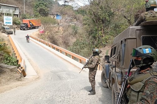 Ejército de Guatemala refuerza frontera tras muerte de “El Mencho”