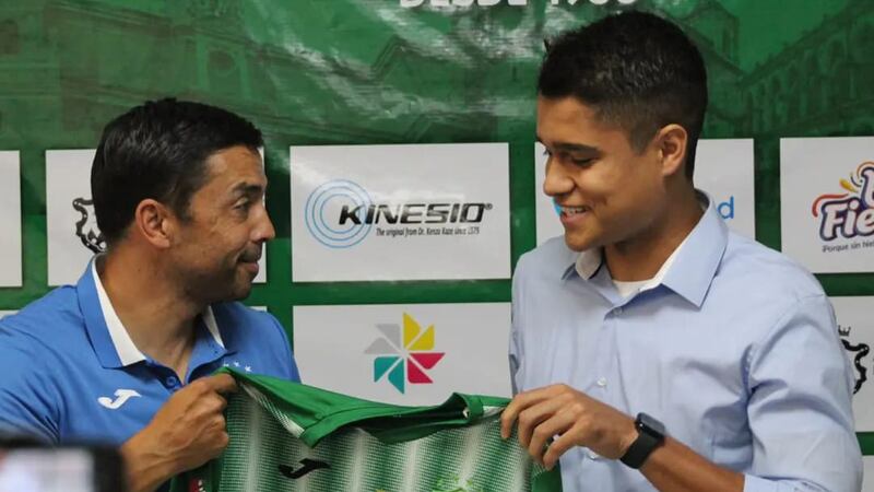 El debut de Marcelo Saraiva con Antigua GFC sigue siendo una incógnita
