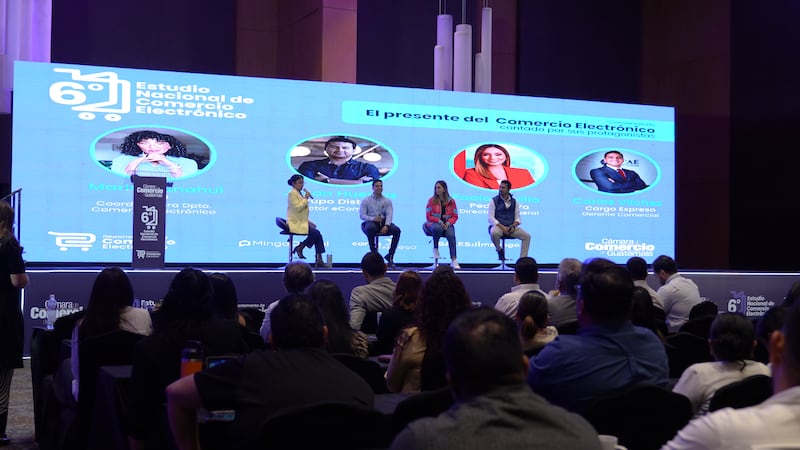 Cámara de Comercio presenta el “6º Estudio Nacional de Comercio Electrónico”.