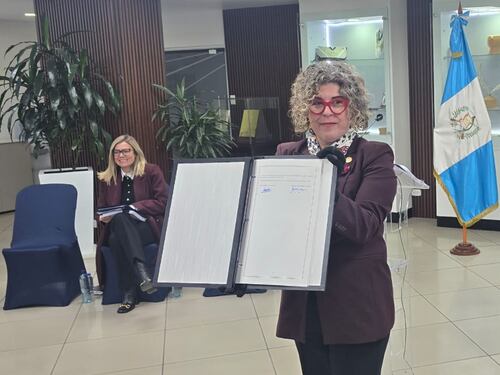 Guatemala “toma nota” de la anulación de aranceles en EE. UU. por la Corte Suprema