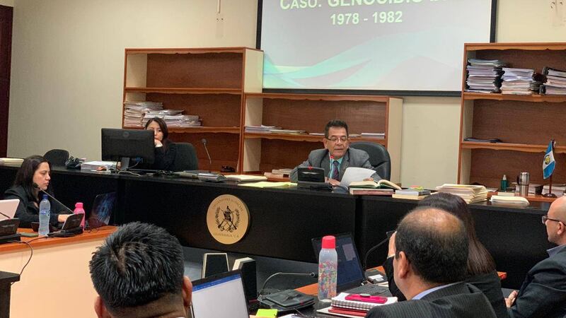 MP pide ligar a proceso a militares retirados señalados en el caso por genocidio