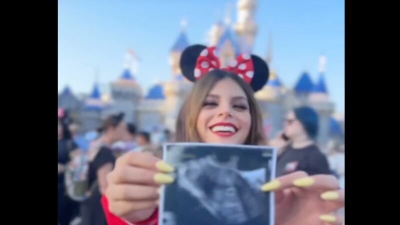 Sandy Méndez luce su “pancita” junto a Michelle Cohn