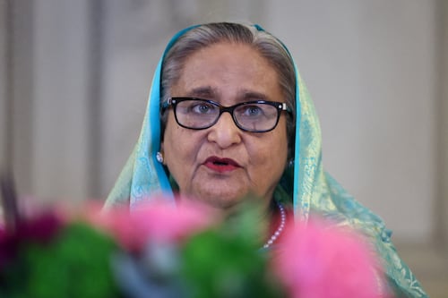 Ex primera ministra de Bangladés es condenada a muerte por represalias en protestas estudiantiles en 2024