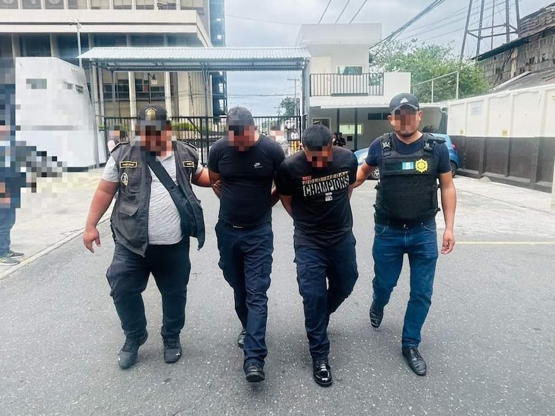 Agentes de la PNC pedían “mordida”, Mingob ordena su detención